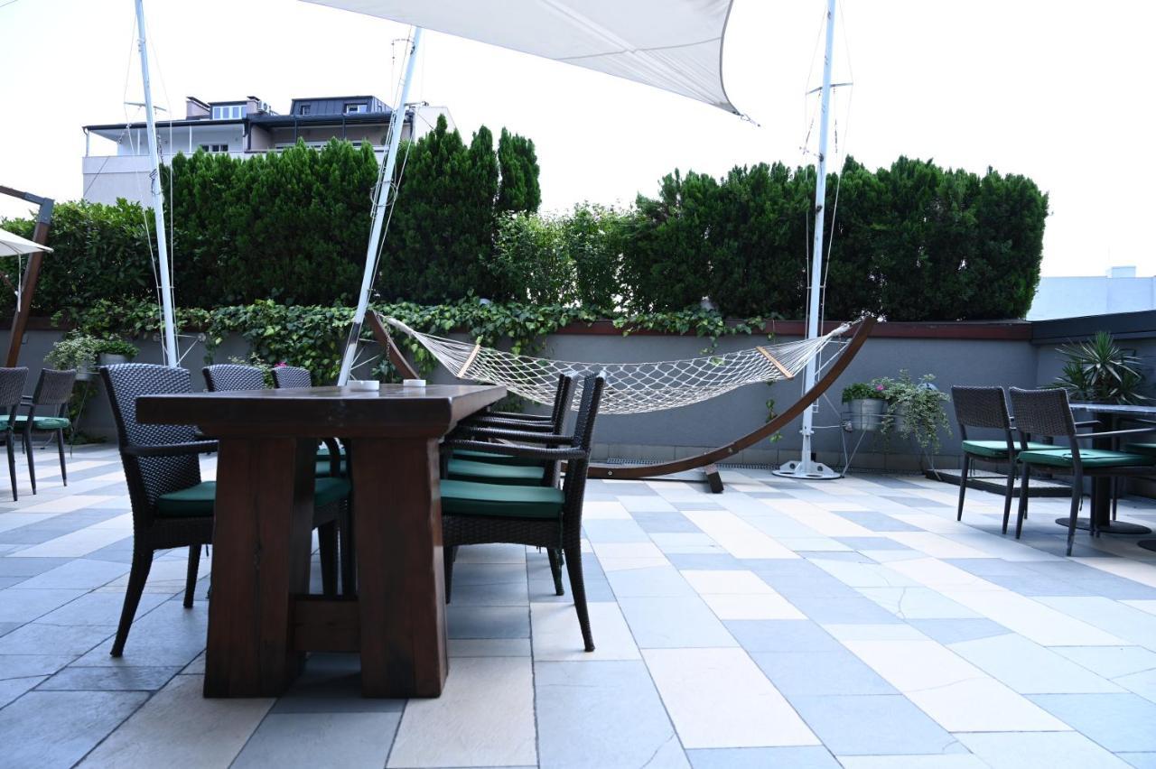 Golden Tulip Zira Belgrade Otel Dış mekan fotoğraf