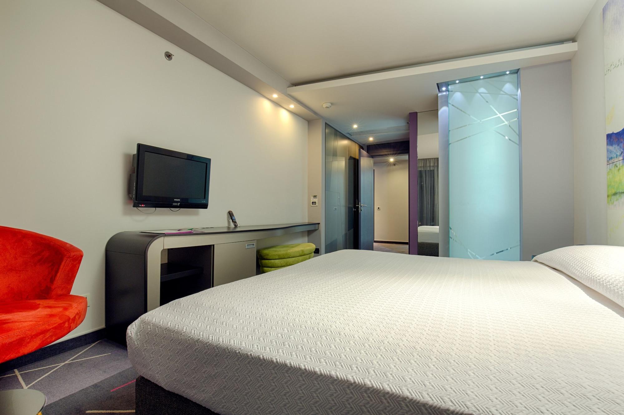 Golden Tulip Zira Belgrade Otel Dış mekan fotoğraf