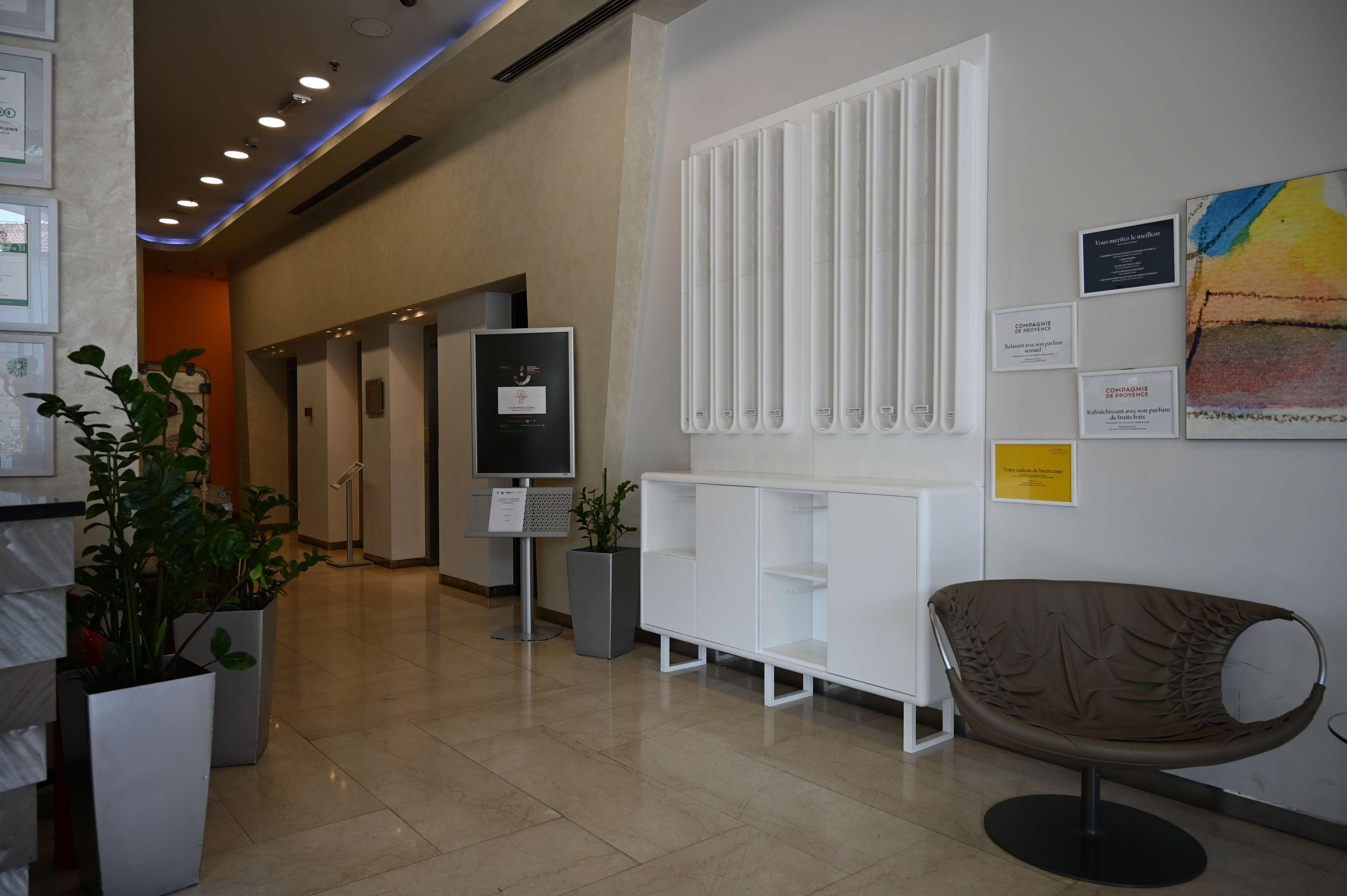 Golden Tulip Zira Belgrade Otel Dış mekan fotoğraf