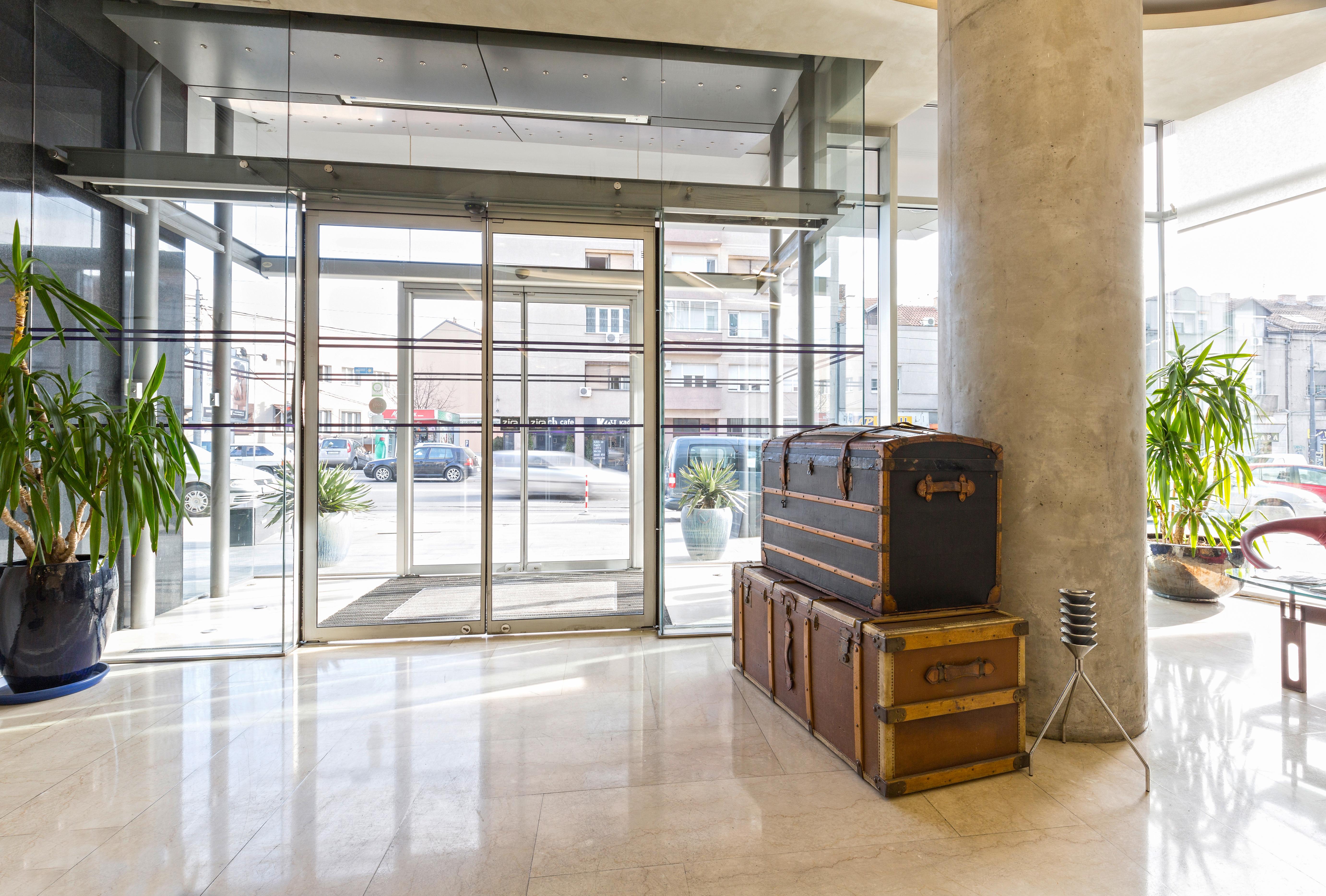 Golden Tulip Zira Belgrade Otel Dış mekan fotoğraf